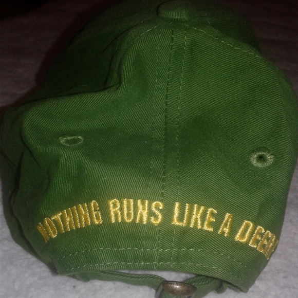 JOHN DEERE BASEBALL CAP CHILD SIZE - Picture 2 of 6